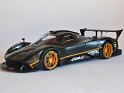 1:18 - Auto Art - Pagani - Zonda R - 2009 - Carbon Fiber - Calle - 2